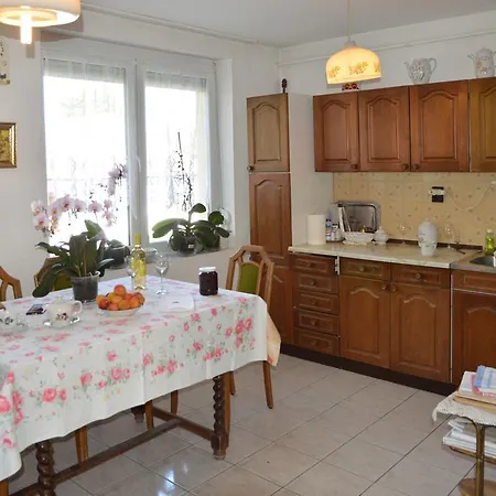 Benedekné Háza Apartamento Gyenesdiás