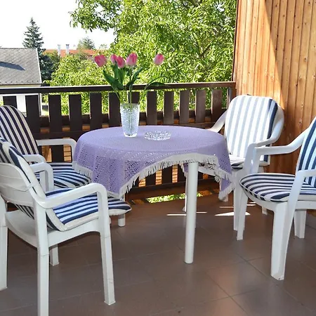 Benedekné Háza Apartamento Gyenesdiás